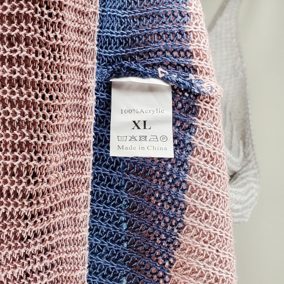 Ladies Scoop Neck Striped Tank - Picture 4 of 5